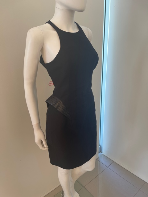Halston Heritage LBD Size 8