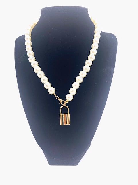 Lock & Pearl Choker